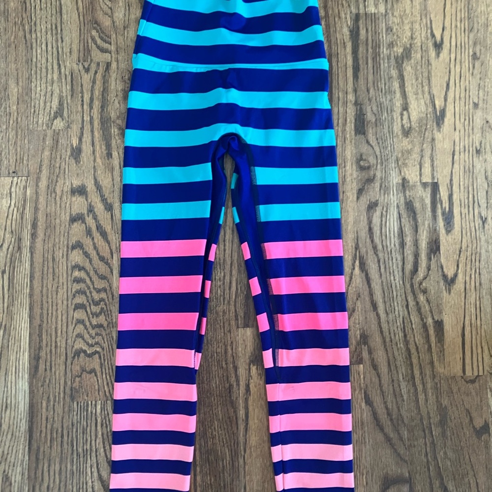 KDEER Trina Striped Capri legging XS Excellent condition